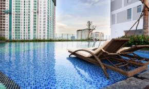 RIVERGATE - Luxury Apartments across D1 - FREE Pool,Gym,Netflix